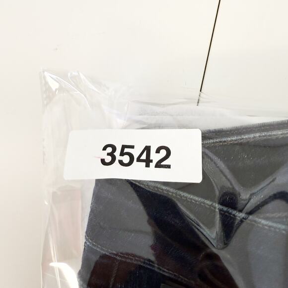 NWT PAIGE Transcend Vintage Skyline Ankle Peg Skinny Jeans - Size 23 - Picture 10 of 10